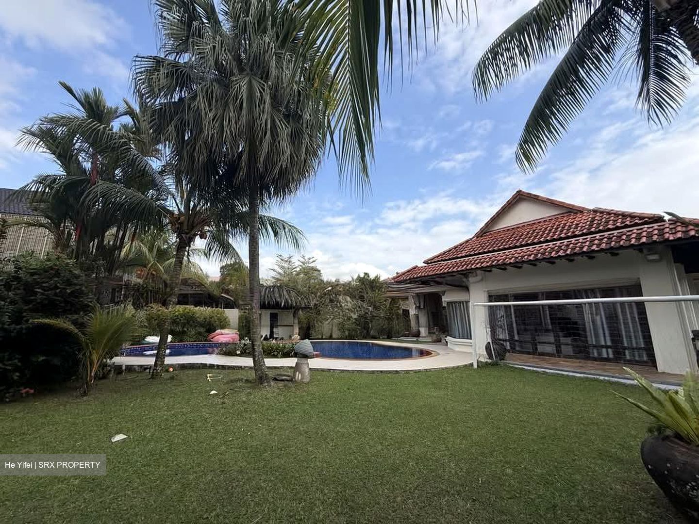 Victoria Park Road (D10), Detached #594494101